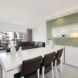 Apartment Original 3 Bedroom Downtown, Albufeira